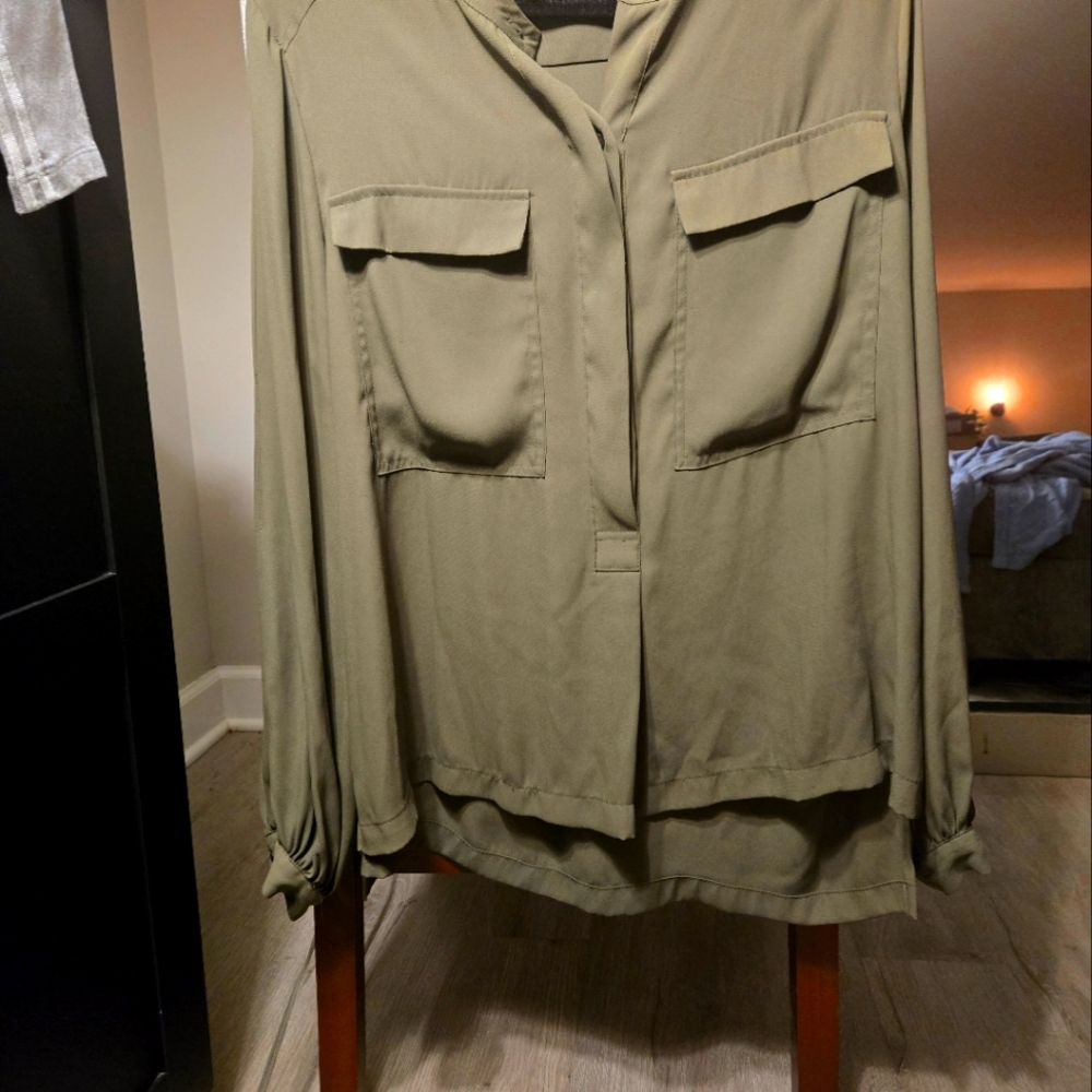 WHBM Olive Green Utility Blouse - Picture 4 of 4